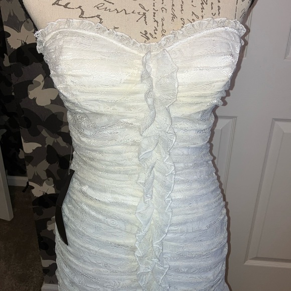 Bebe Ruffle Mini Dress - Picture 4 of 7